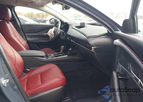 2024 Mazda Cx-30 2.5 S Carbon Edition from USA, damaged, VIN 3MVDMBCM1RM637388